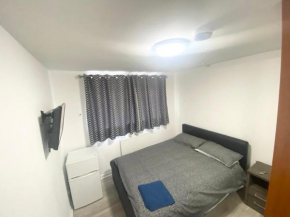 THE HEATHROW LODGE LONDON Uk